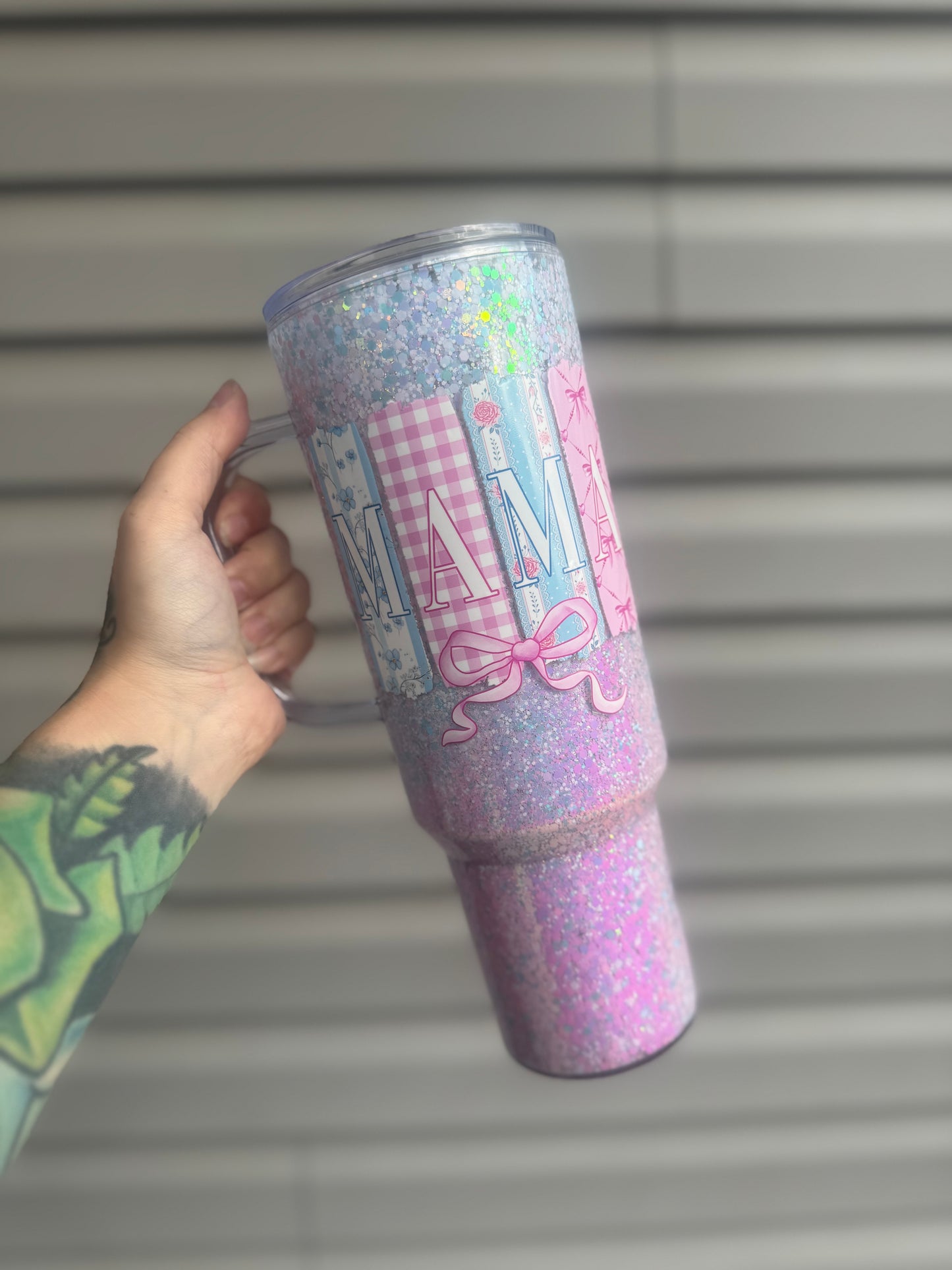 40oz ACRYLIC SNOWGLOBE TUMBLER