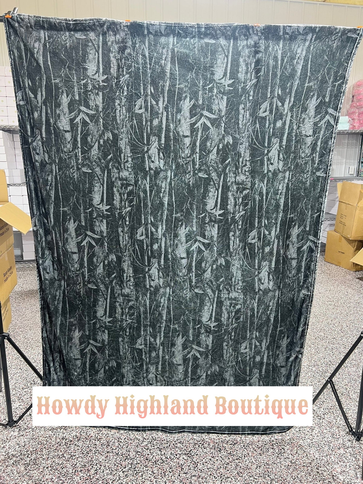 IN STOCK Plush Blankets