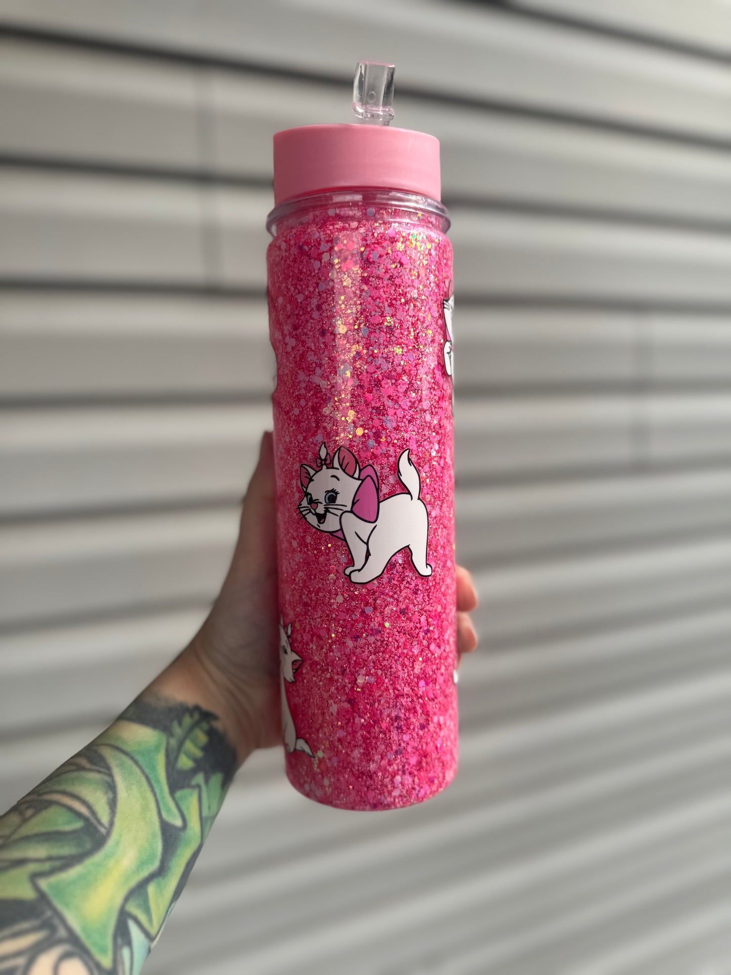 20oz Snowglobe Water Bottle