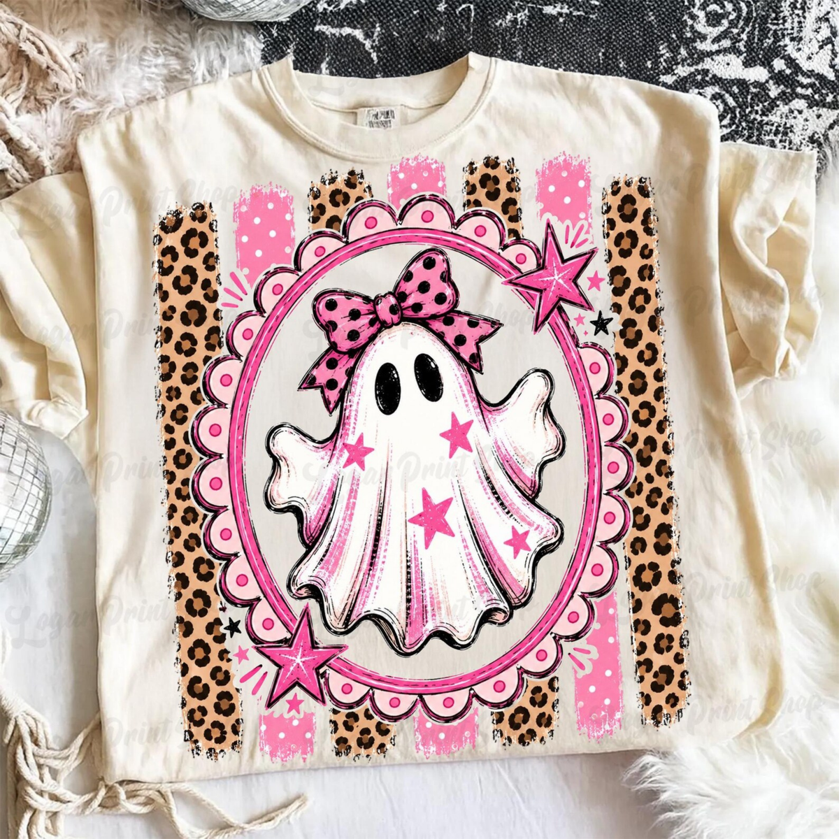 Pretty Ghost Frame