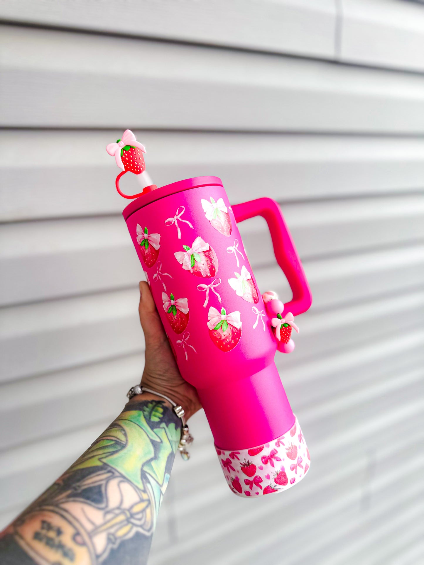 LIVE 40oz STANLEY DUPE TUMBLER